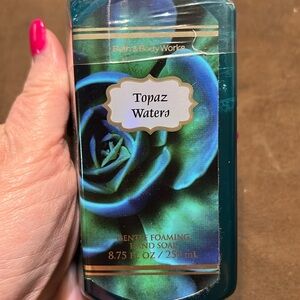 B&BW Topaz Waters Foaming Hand Soap